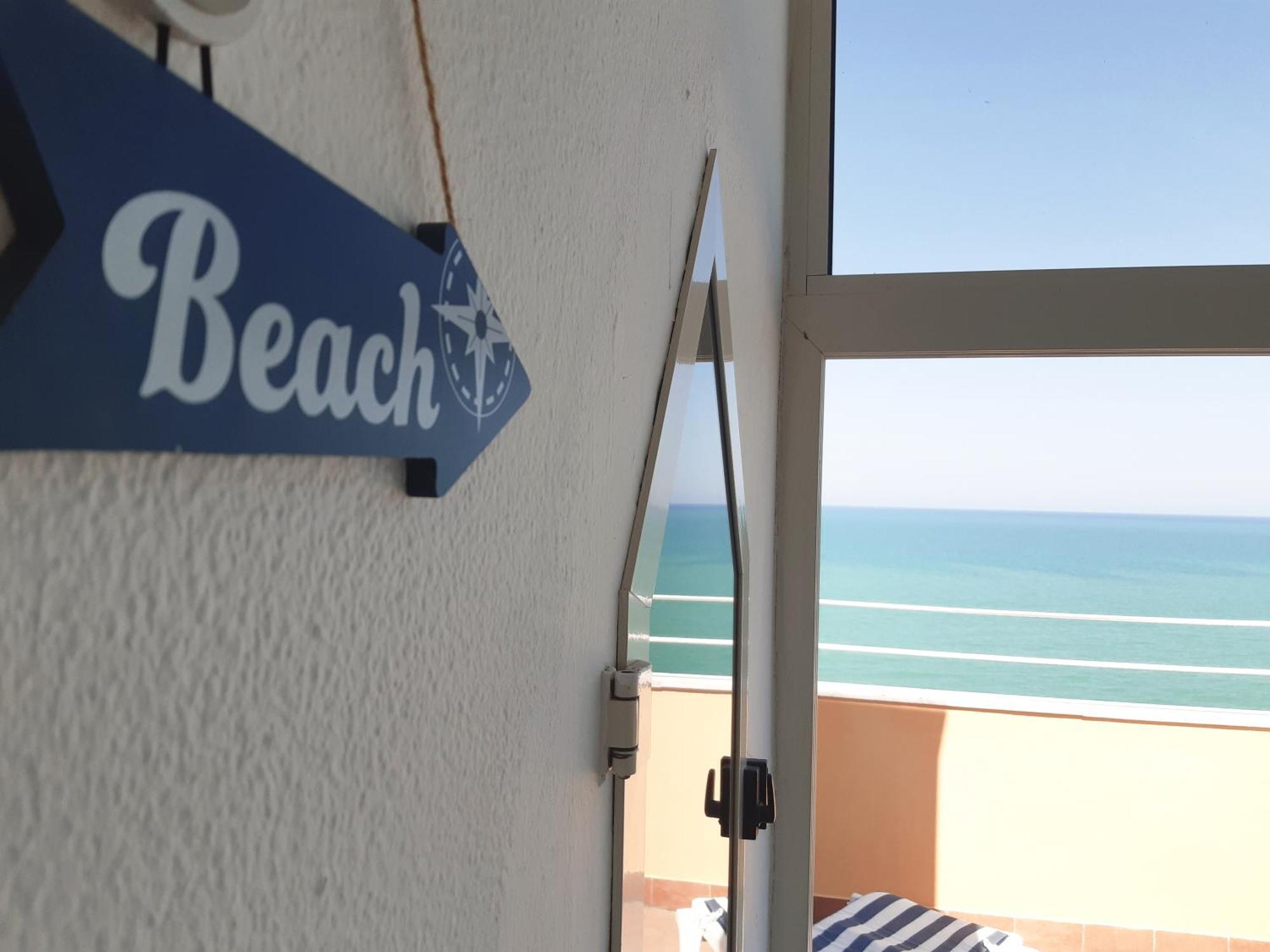 Apartamento La Terrazza Sul Mare Montesilvano Marina Exterior foto